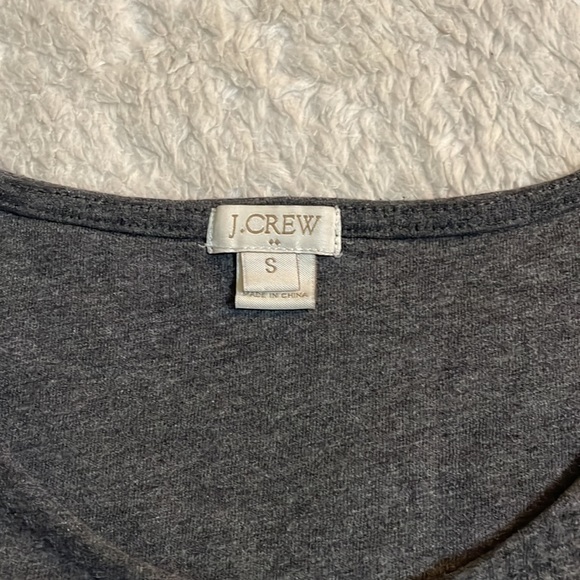 Small gray layered dress - Picture 2 of 3